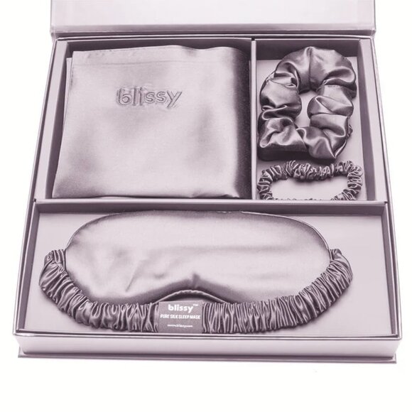 NEW Blissy Queen Silk Pillowcase, Eye Mask, Scrunchie Dream Gift Set- Lavender - Picture 2 of 8